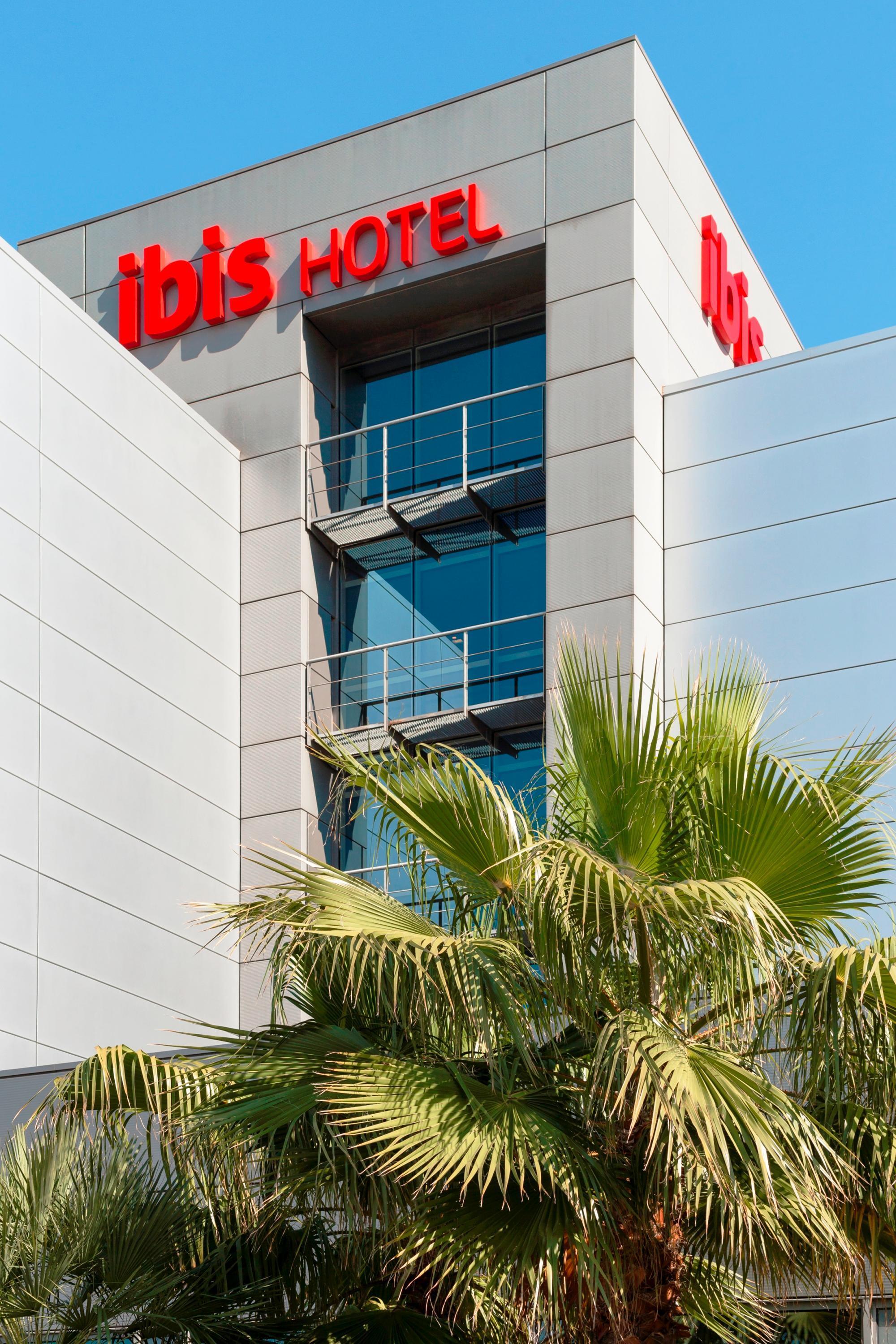 Отель Ibis Valencia Bonaire Aeropuerto Альдайя Экстерьер фото
